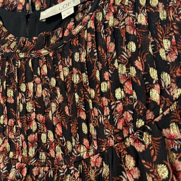 LOFT Print Shimmering Floral Blouse - Picture 2 of 7